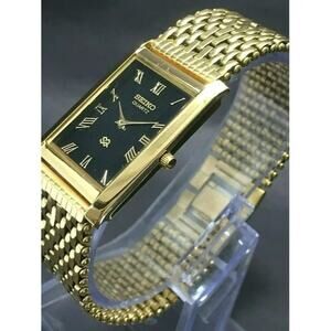 Vintage Style Seiko Quartz Mens Gold Watch & Black accents W/ Metal Strap